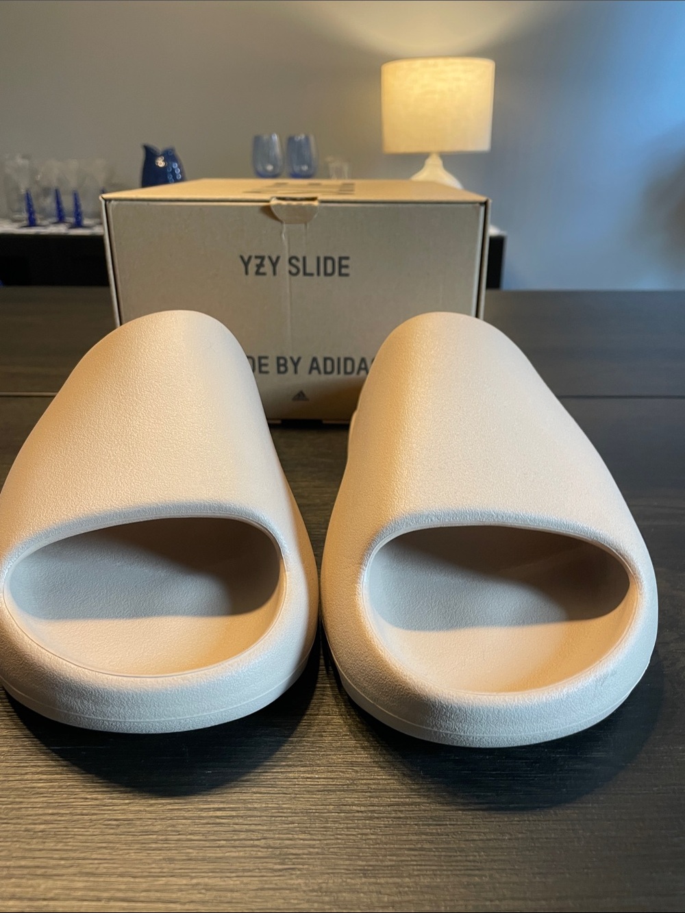 Sz 12 adidas YZY Slide in Tan Neutral Slip-On Sandal - Picture 6 of 10